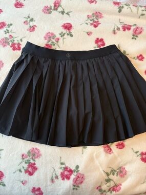 lululemon pleated tennis skirt